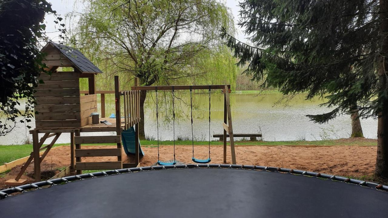 Bed and Breakfast Les Etangs Du Moulin D'Harcy Lonny Esterno foto